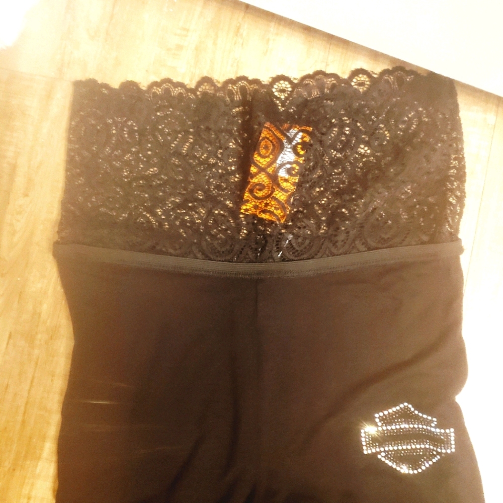 BNWT! Harley-Davidson Medium Bell bottom pants